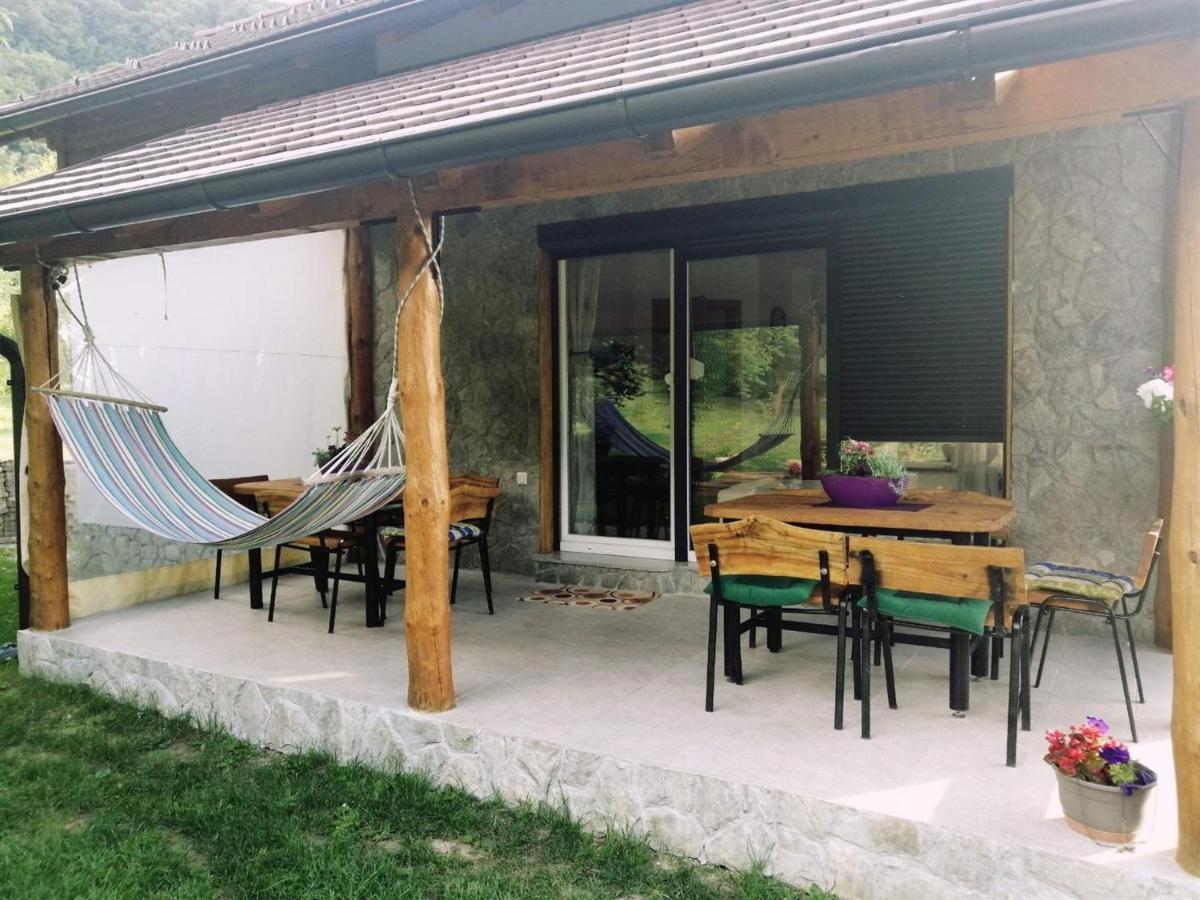 Vacation House Studenac Villa Bihać Esterno foto